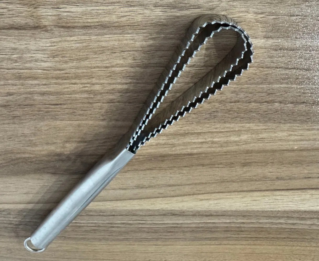 Stainless Steel Fish Scraper Fish Tools Fish Appliance for Kitchenware Utensils (SE-003)