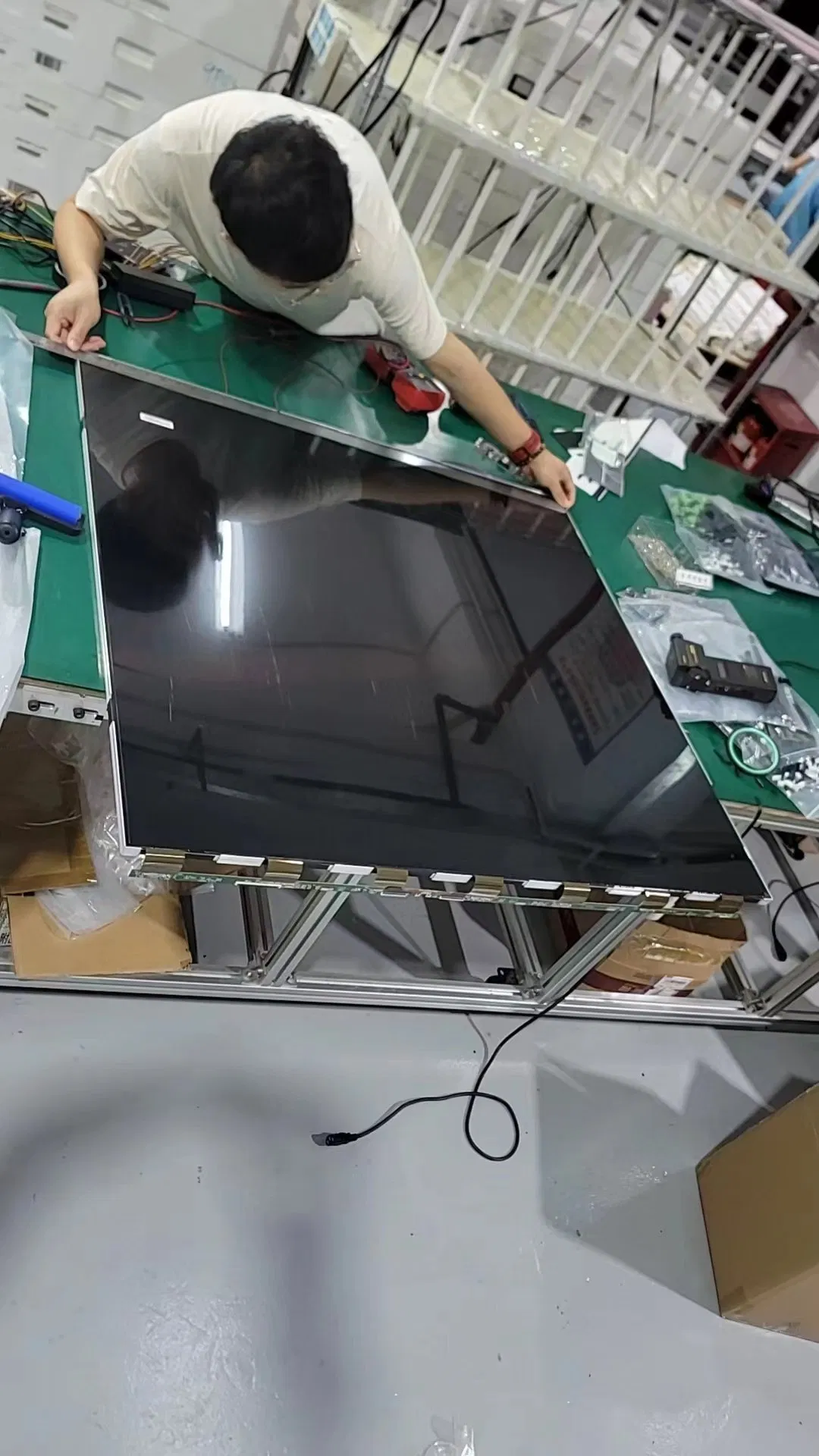 Ultra Slim FHD 4K Square 29 Inch Digital Art LCD Display for Nft Gallery and Smart Home