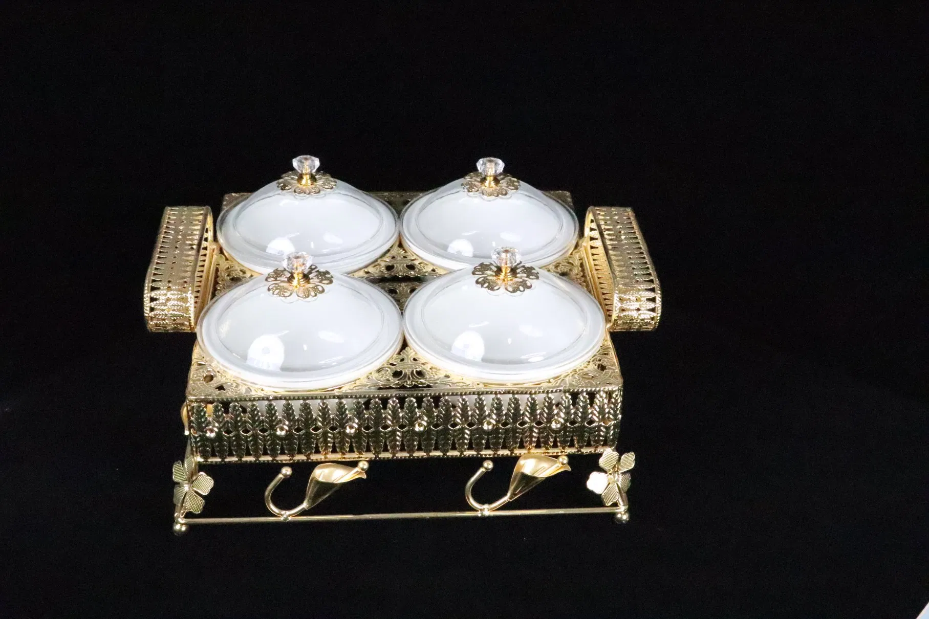 New High-End Gold-Plated Iron Art with 4 Ceramic Bowls with Lids