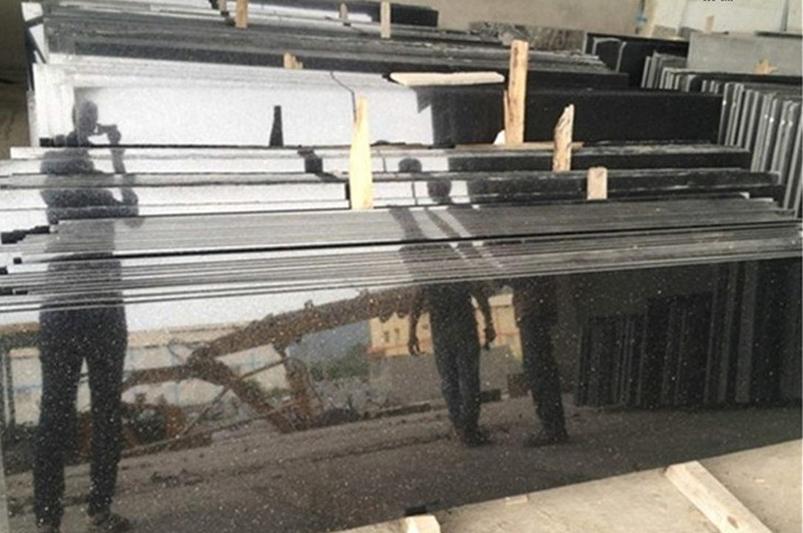 Гранитная плитка Indian Black Noir Galaxy