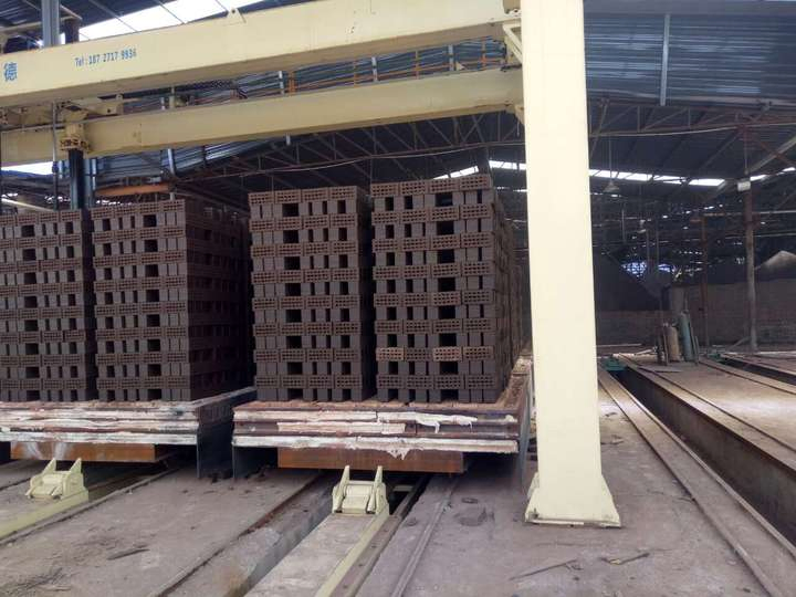 Tunnel Kiln Red Brick Clay Station Porous Brick Automatic Servo Code Billet Palletizer