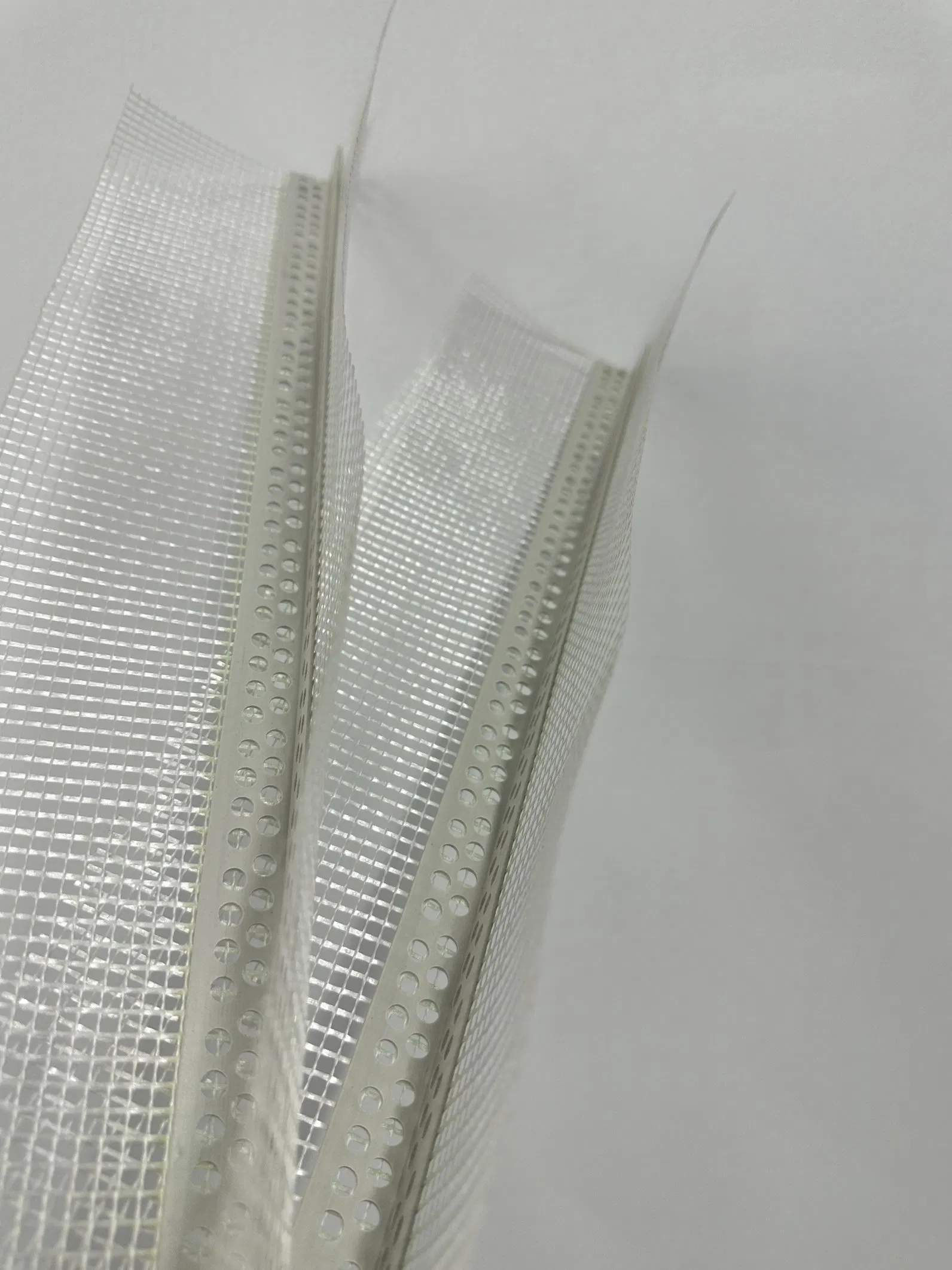 Corner Bead with Fiberglass Mesh