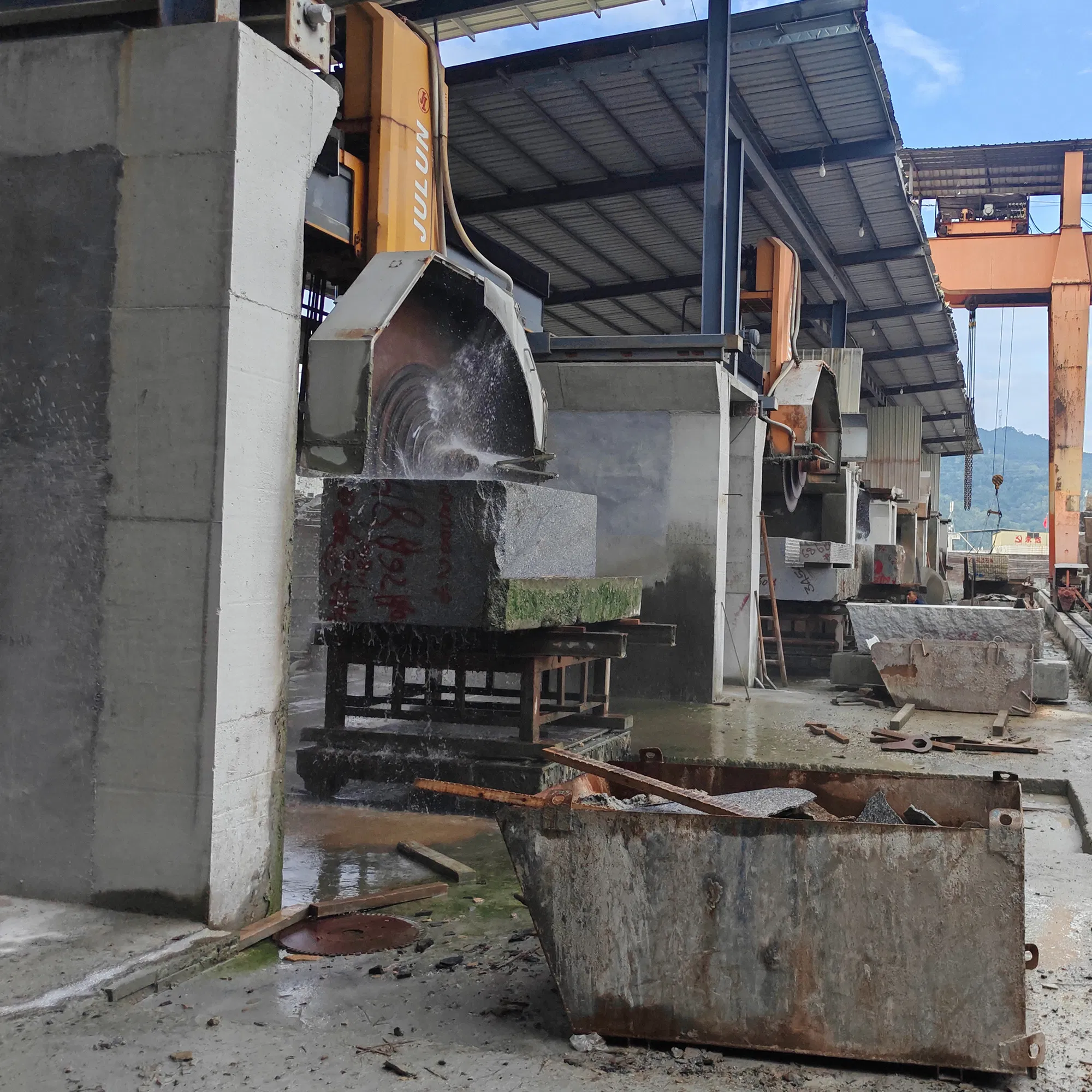 G633 Grey Granite Wall and Floor Tile for Durable Kitchen Designs