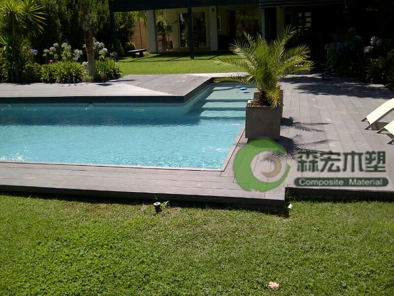 Ocox Wholesale Fireproof Waterproof UV Resistance WPC Wood Plastic Composite Decking Board Outdoor Flooring for Swimming Pool Public Area
