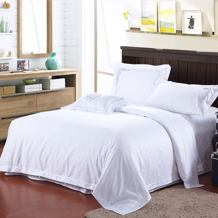 300tc 100% Cotton King Size Satin Weave Fabric Hotel Bedding Set