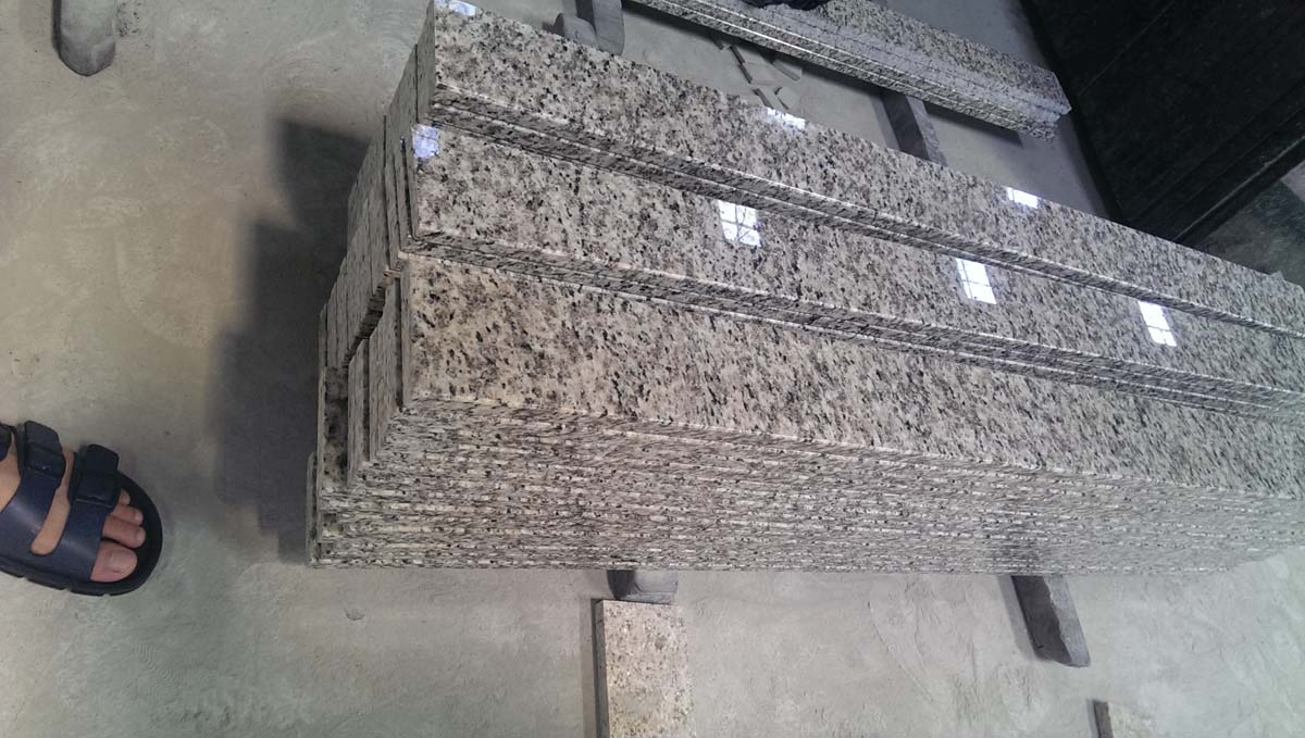 Granite Marble Travetine Limestone Basalt Table Bar Tops