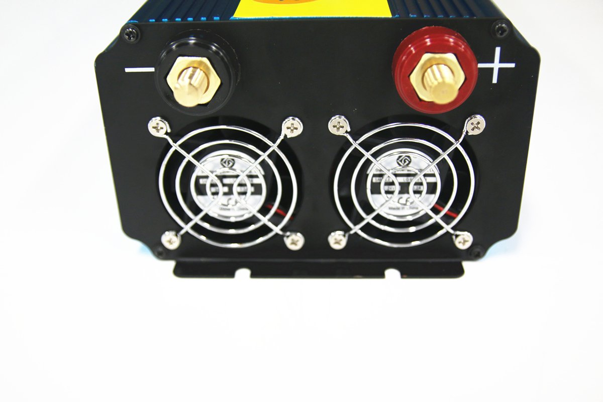 Congsin 1200W 12V DC to 220V AC Pure Sine Wave Inverter