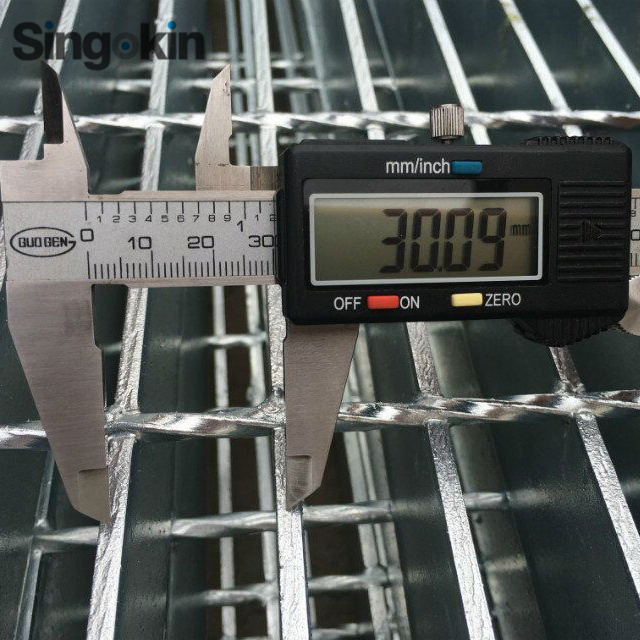 Hot DIP Galvanized Steel Grating Walkway Grating