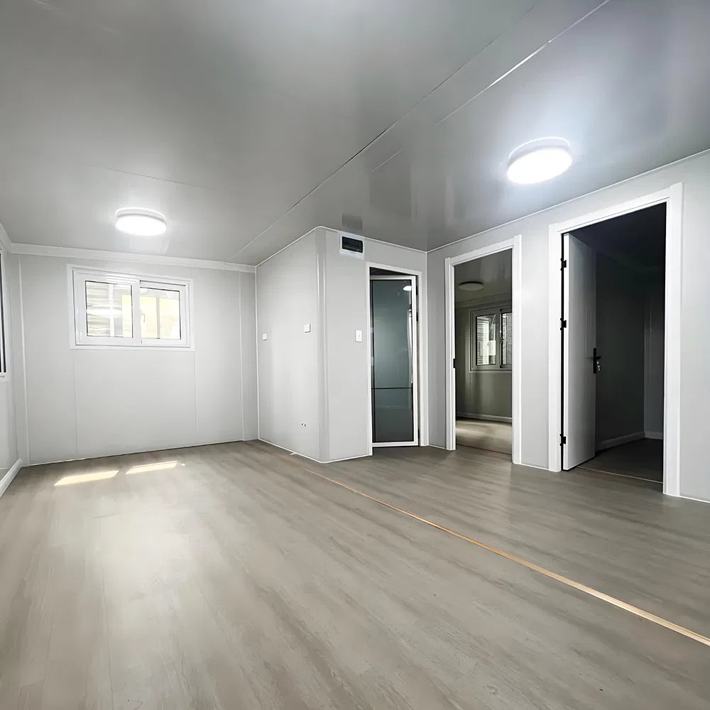 Prefabricated House China Customized 20FT 40FT Cabin Container House Modular Container Prefab Home