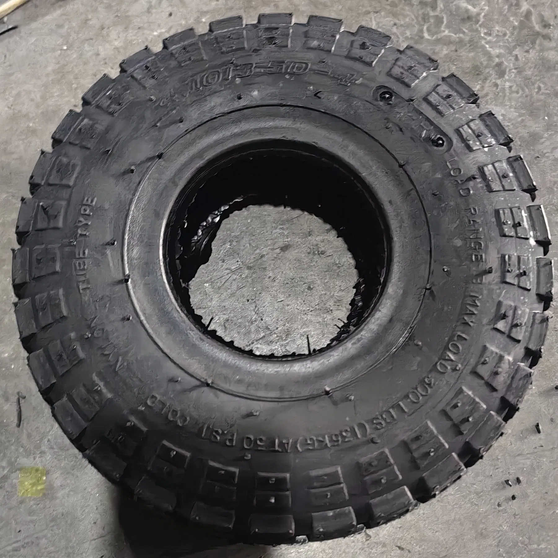 10 Inch 3.00-4 10 X 4.10 / 3.50 - 4 Small Pneumatic Rubber Wheel Tyre for Lawn Mower Lawn Tire Outer Tires