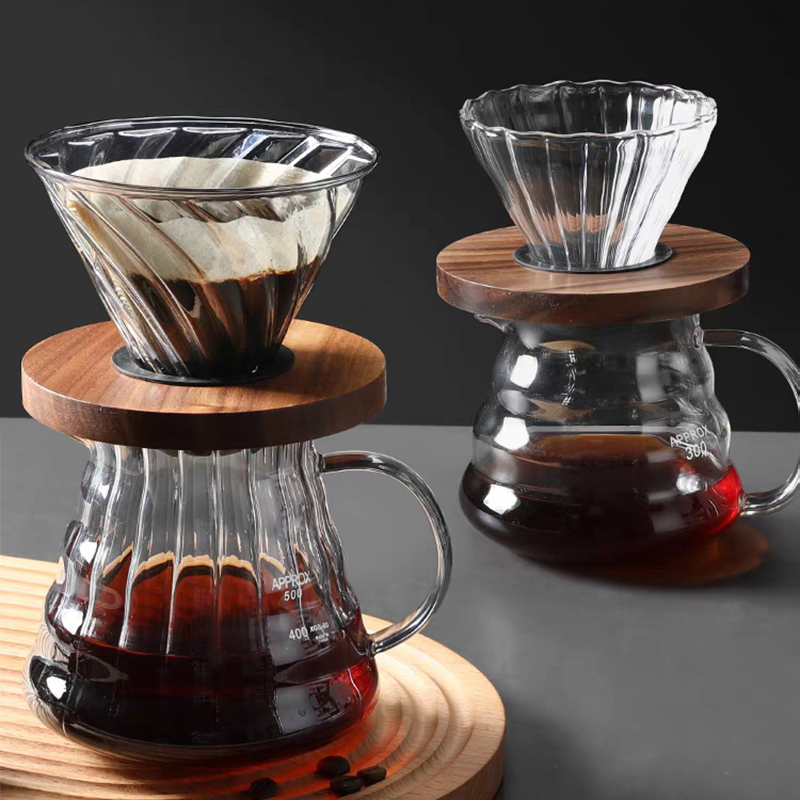 Borosilicate Heat Resistant Handmade Coffee Pour Over Dripped Sharing Pot with Filter, Reusable Glass Coffee Maker Set Dinner Set Time Glassware on Tabletop