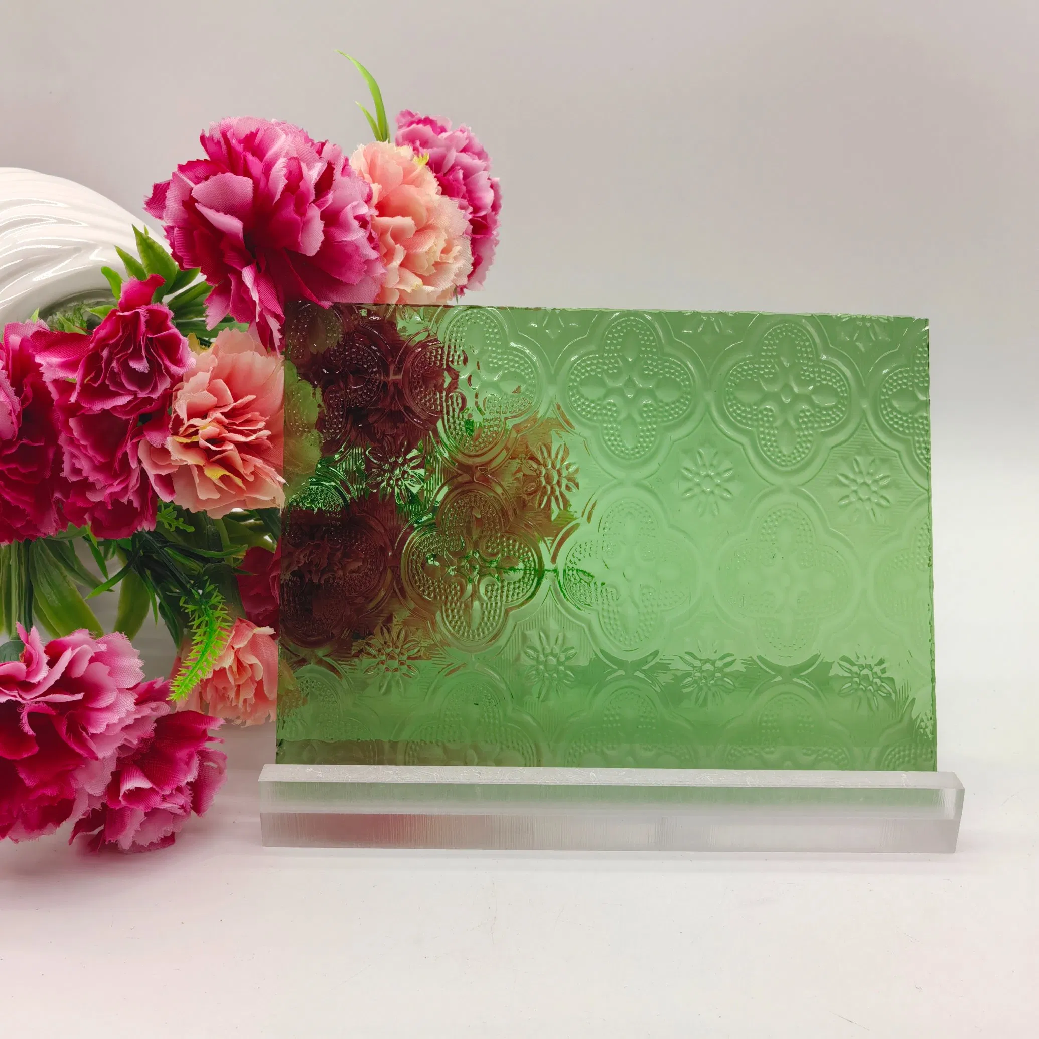3-6mm/8/10mm High-Quality Green Patterned Glass for Doors/Furniture/Windows/Decoration