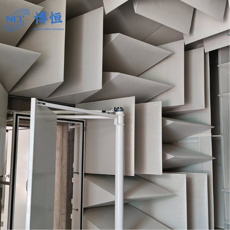 Optimal Sound Absorption Performance of Metal Wedge for Anechoic Chamber