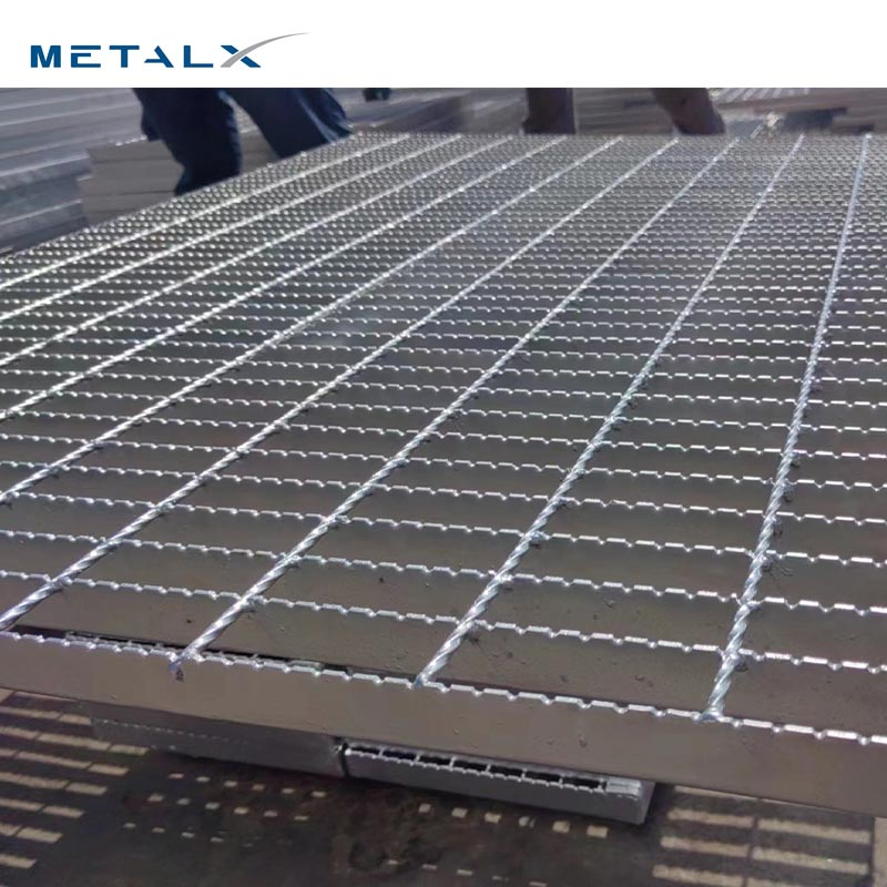 Competitive Price Manufacturer Steel Grating Floor Grate Galvanized Drain Grating for Platform Walkway