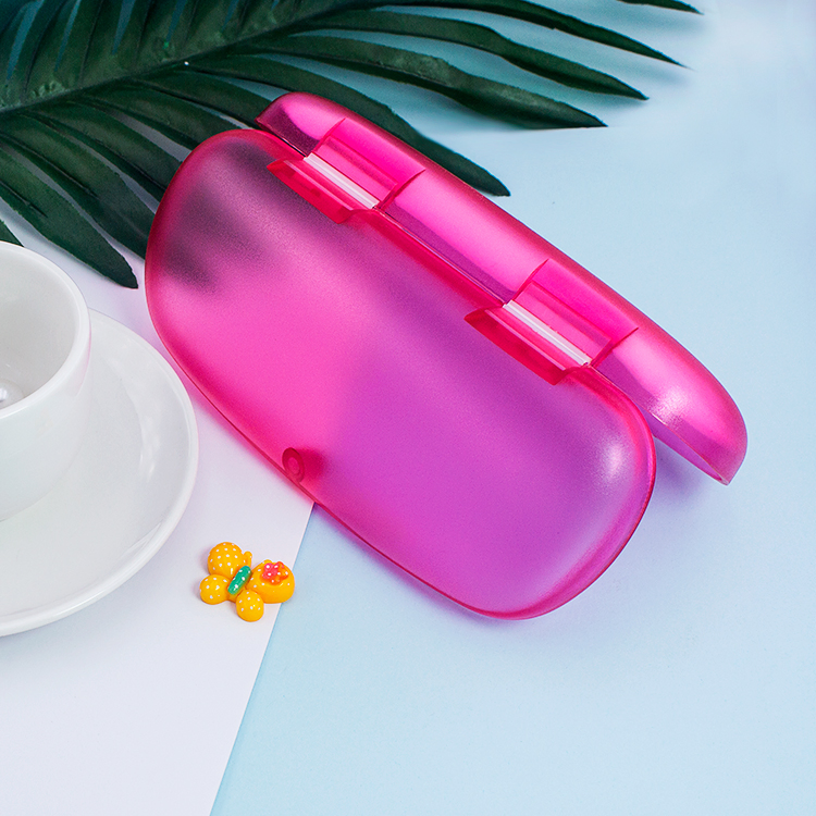 Luxury Colorful New Desisgn Glasses Cases with Magnet Optical Cases