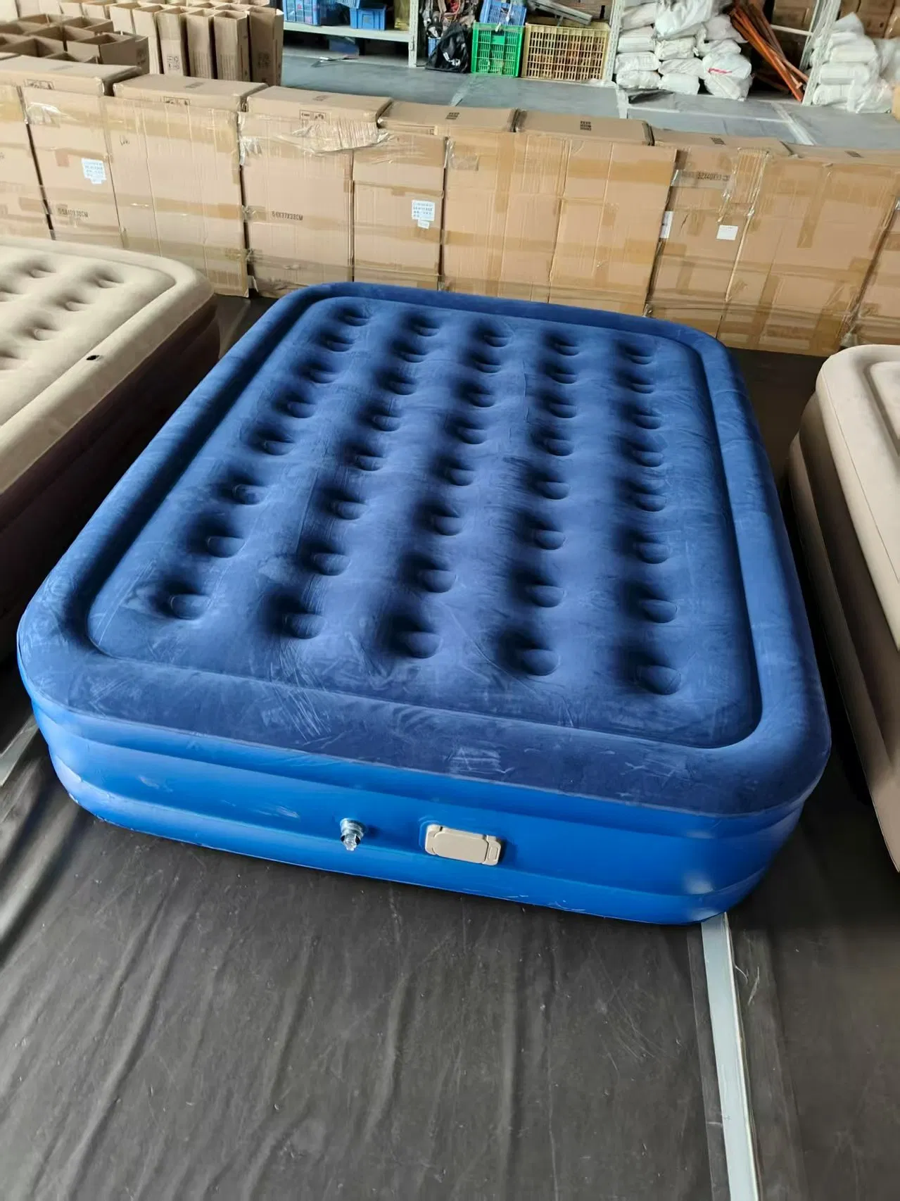 Camping Self Inflating Mattress Inflatable Air Bed with Built-in Rechargeable Pump