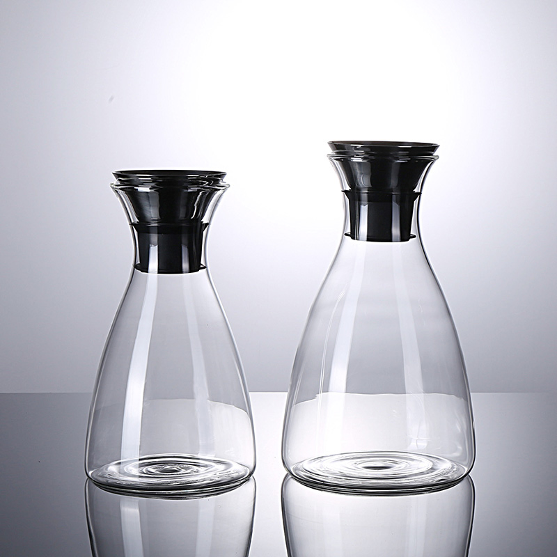 Кувшин для воды из боросиликатного стекла 1100/1700 мл