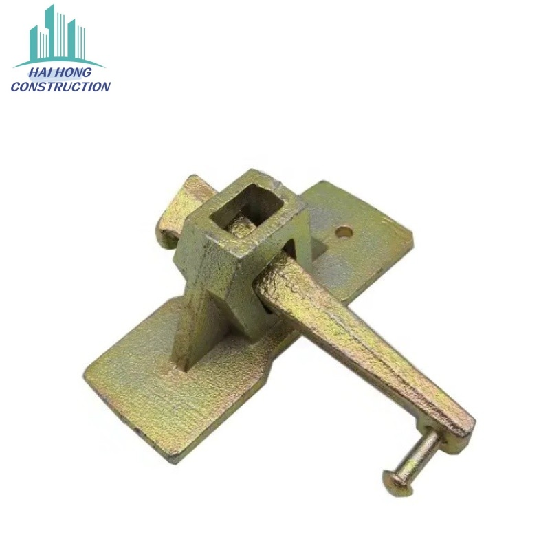 Heavy-Duty Wedge Clamp for Secure Fastening and Stability