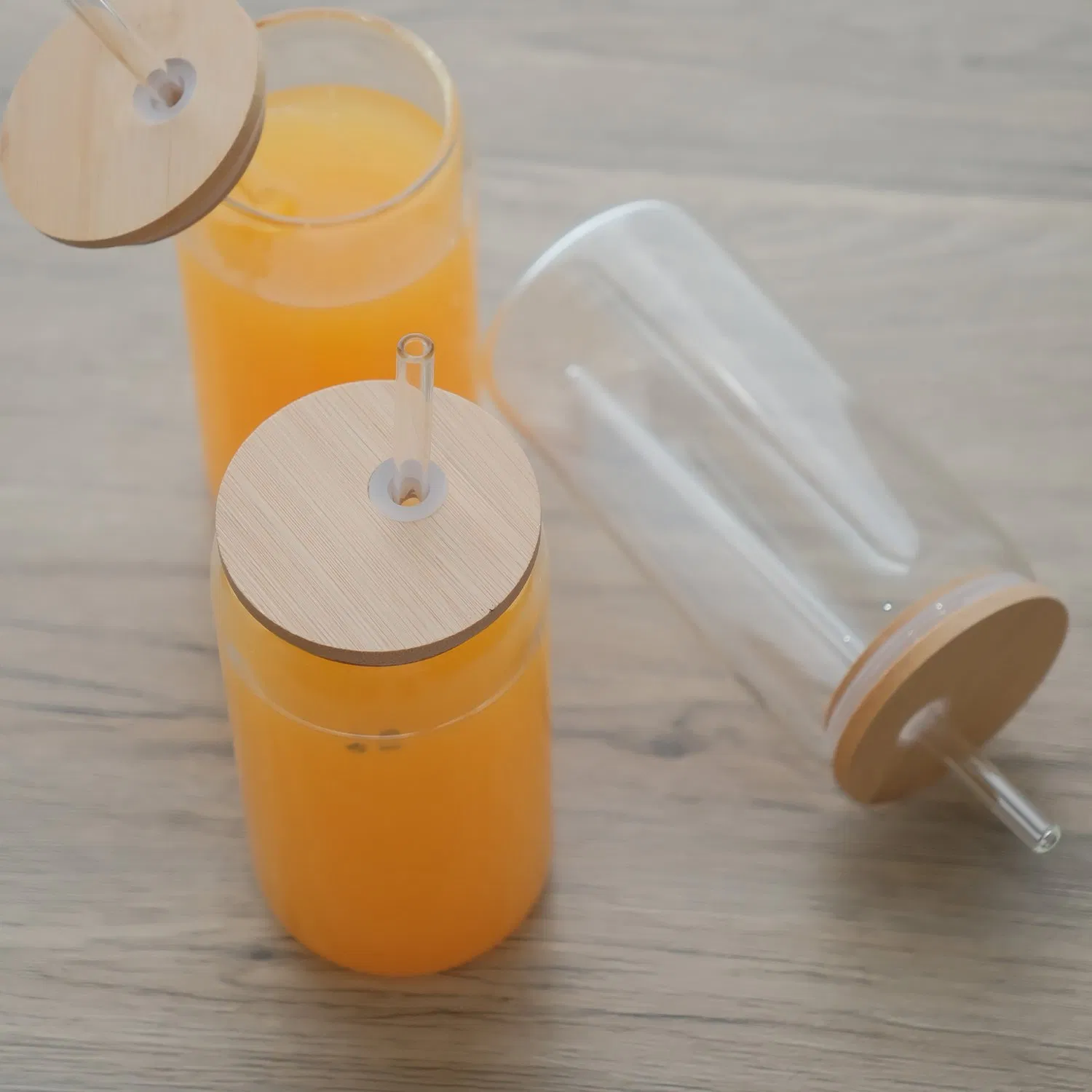 16oz Customized Clear Glass Drinking Cup with Bamboo Lid and Straw for Cold Drink Coffee Milk Tea