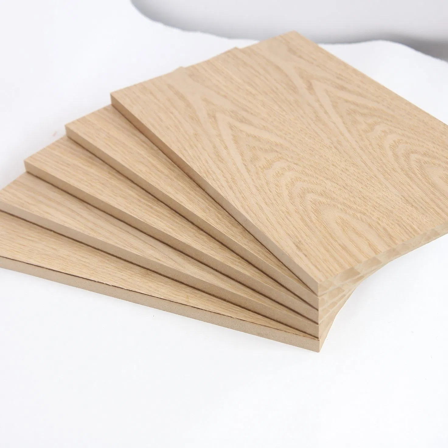 Poplar, Pine or Hardwood Teak, Commercial MDF Veneer for Furniture