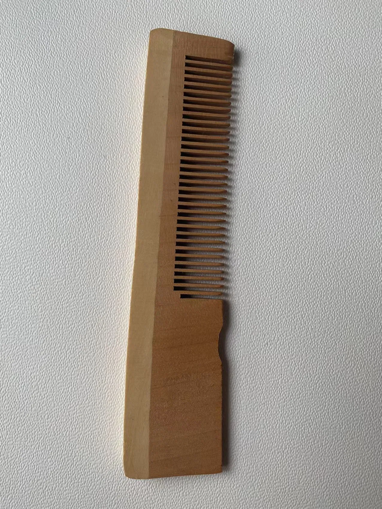High Quality Eco Friendly Disposable Amenities Hotel Comb