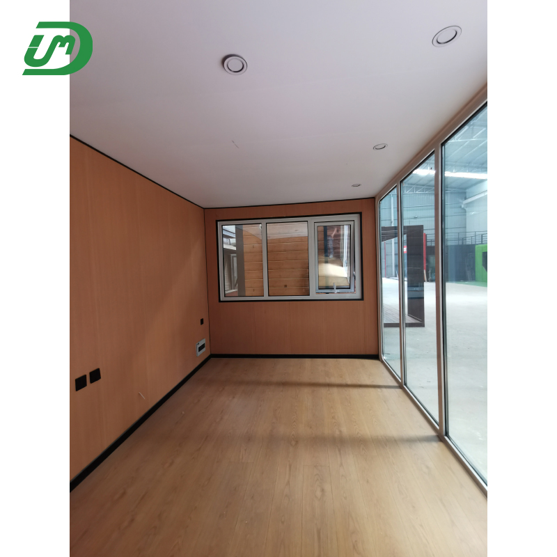 Mobile Eco Small Prefab Flat Pack Prefabricated Garden Rooms and Camping Cabin House Hotel