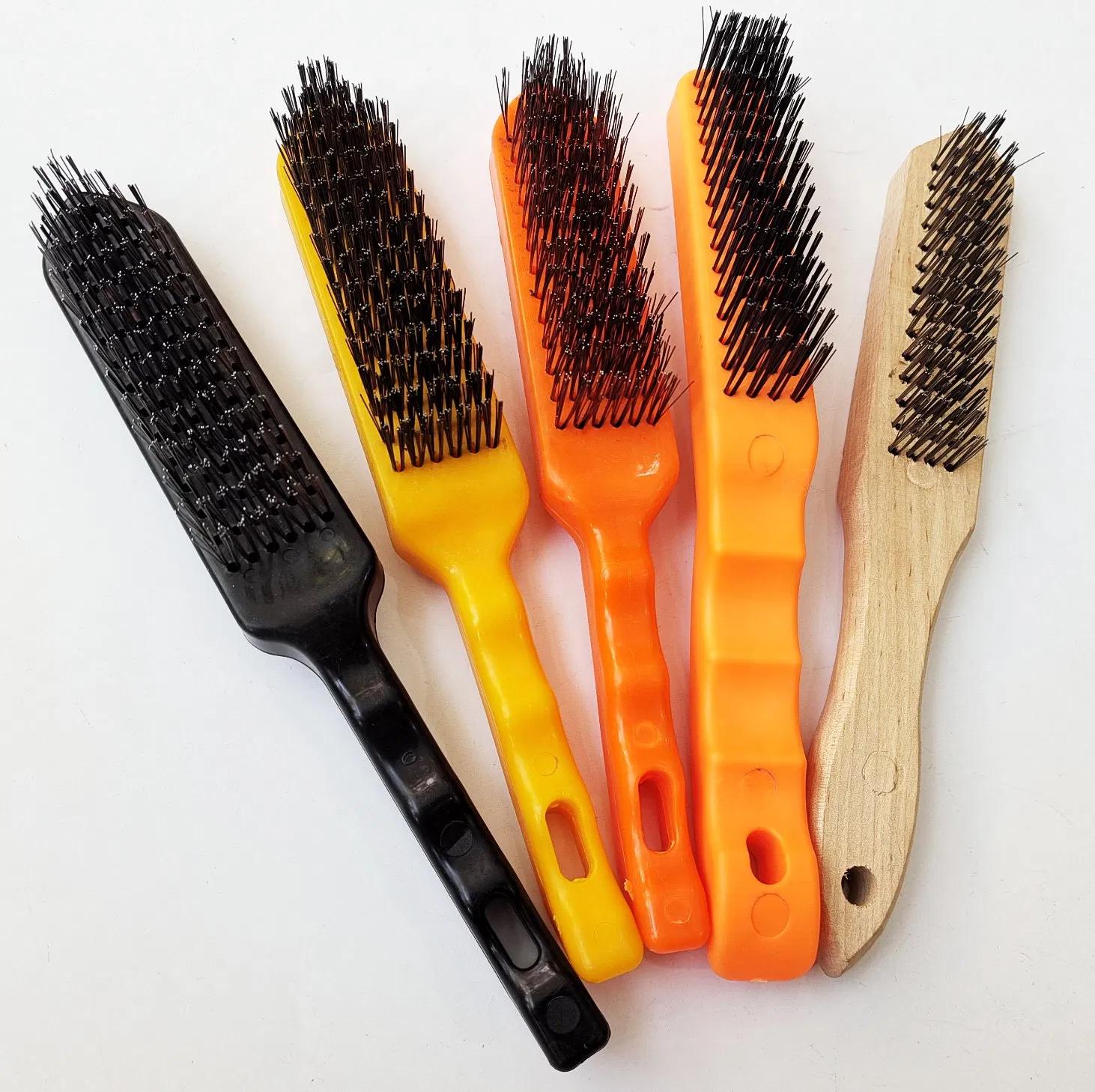 Durable Wholesale Wire Brush with Ergonomic Plastic Handle for Cleaning