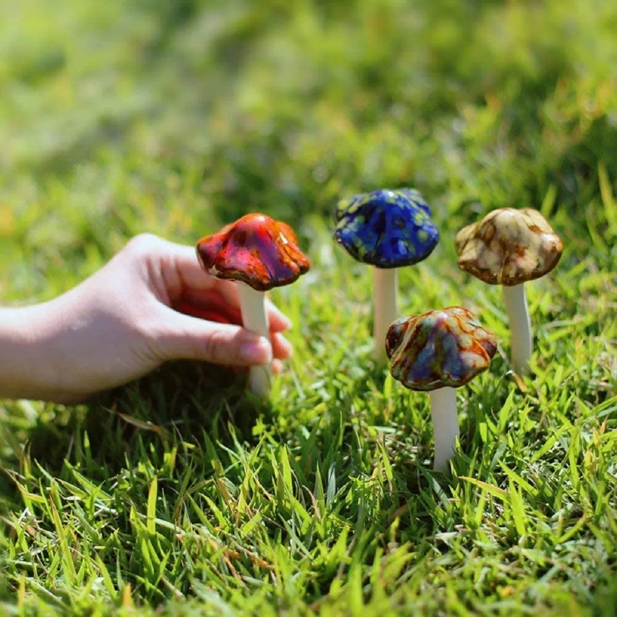 Stylish Mushroom Garden Ornament to Brighten Your Landscape