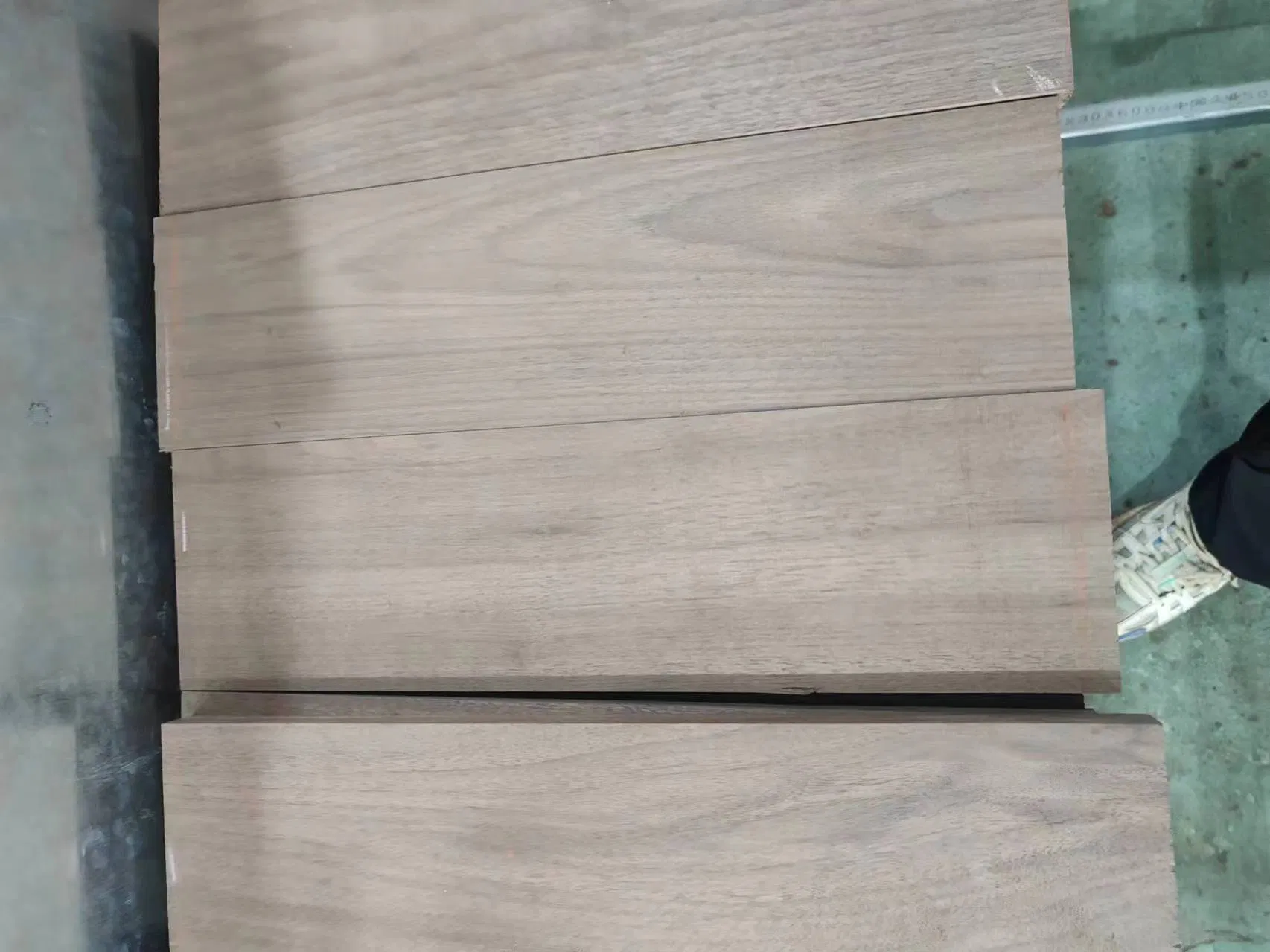 Wholesale Customized Size American Great Lakes Black Walnut Solid Board for Furniture