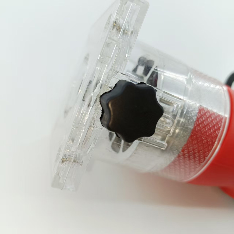 Электрический триммер для кромки 580Вт с набором фрез 6мм