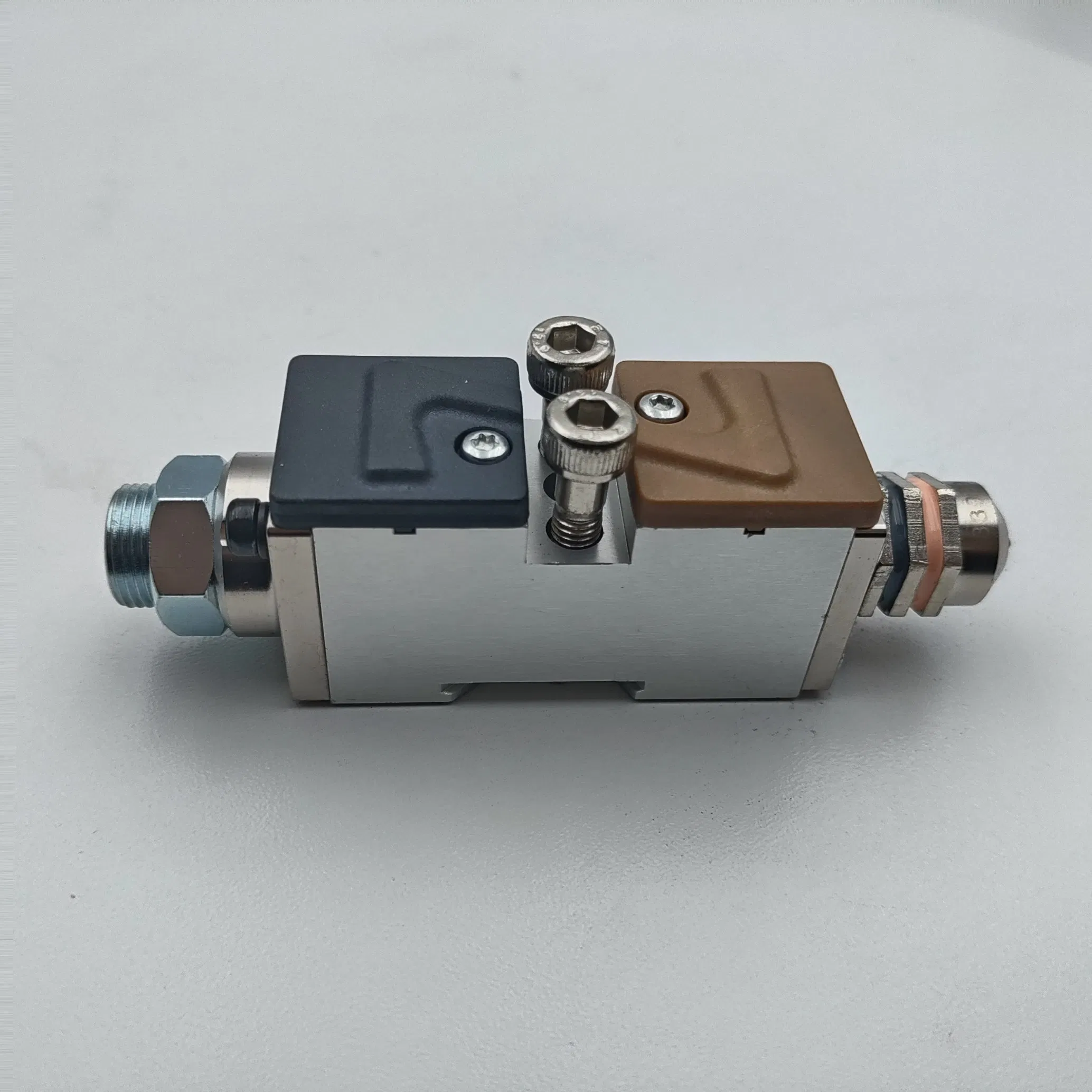 Precision Hot Melt Glue Gun Accessory Module for Fine Tuning