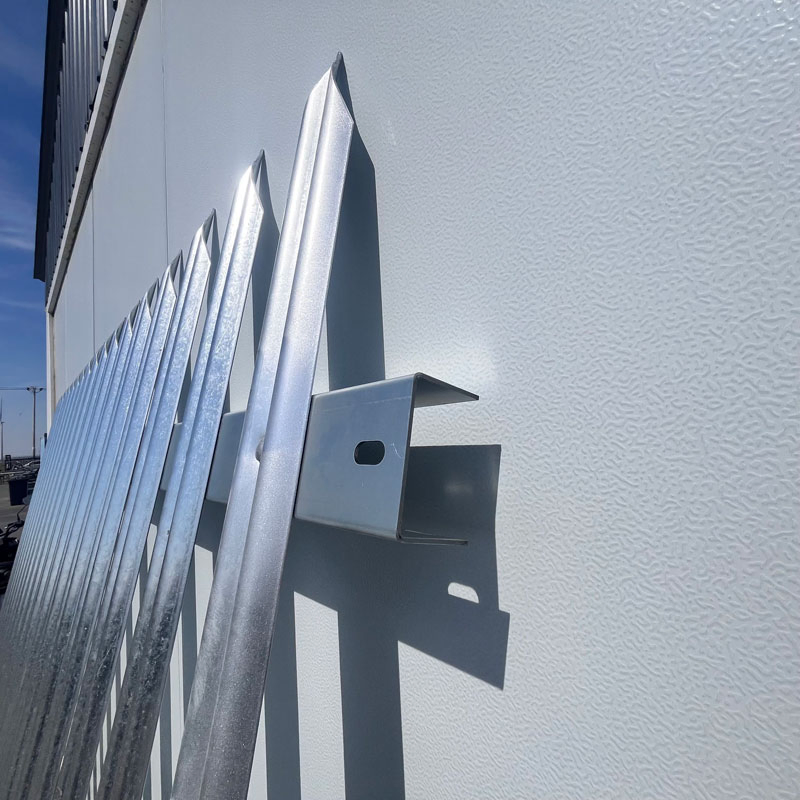 Hot Dipped Galvanized Steel Palisade Fencing for Papua New Guinea