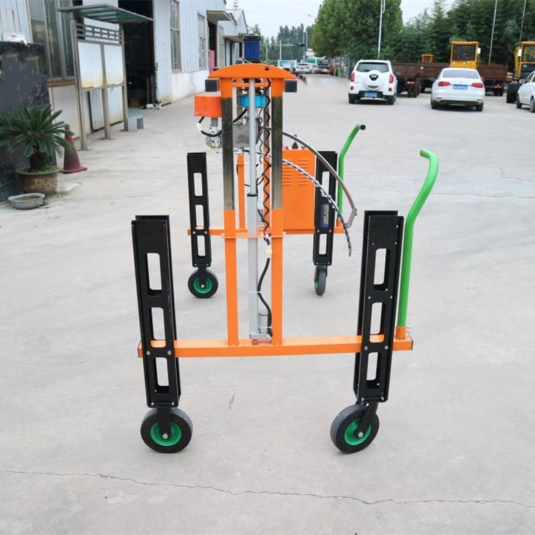 Hedge Trimmer for Spherical Plant Frame Moving Ball Shape Plant Trimming Machine