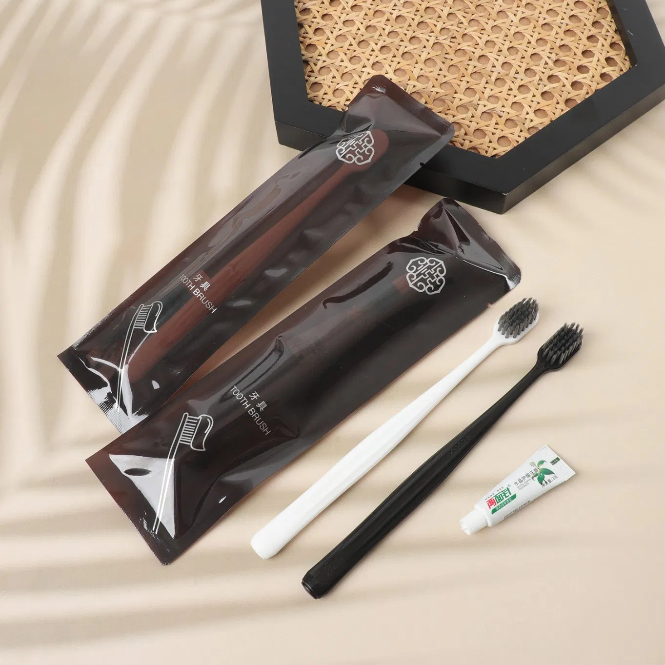 Custom Design Luxury Disaposable High Quality Hotel Amenities Wholesale