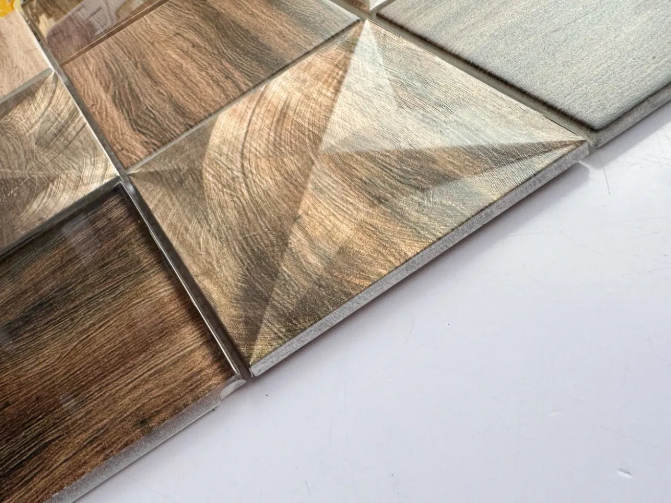 Металлическая мозаика Mix Glass 98x98 мм