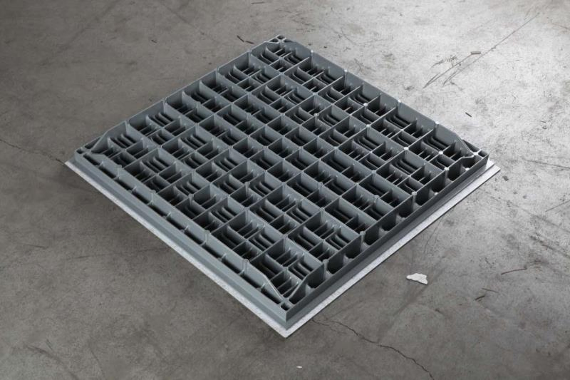 Антистатический перфорированный пол HPL с регулируемой высотой