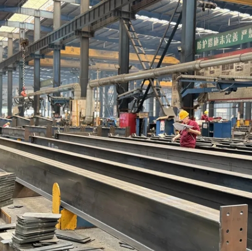 Premium Quality Prefabricated Steel Hangar Structures for Aviation Needs
