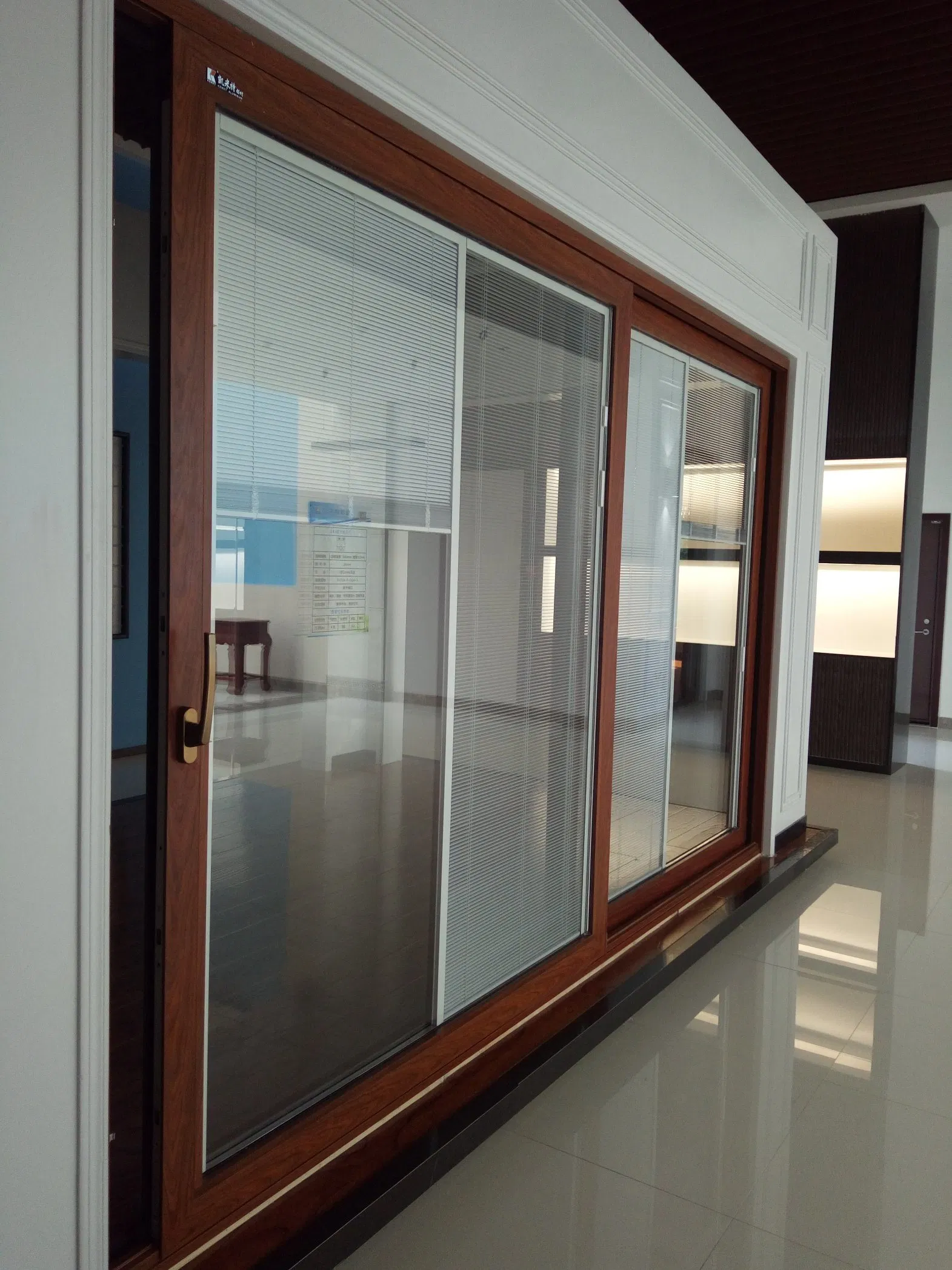 China Supplier Aluminum Profiles Composite Door for Construction Aluminum Door