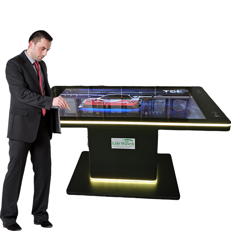 55-дюймовый интерактивный стол с Android, Windows и беспроводной зарядкой