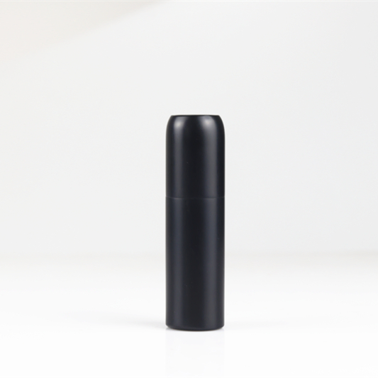 Customizable Natural Lip Balm for a Glossy Shine