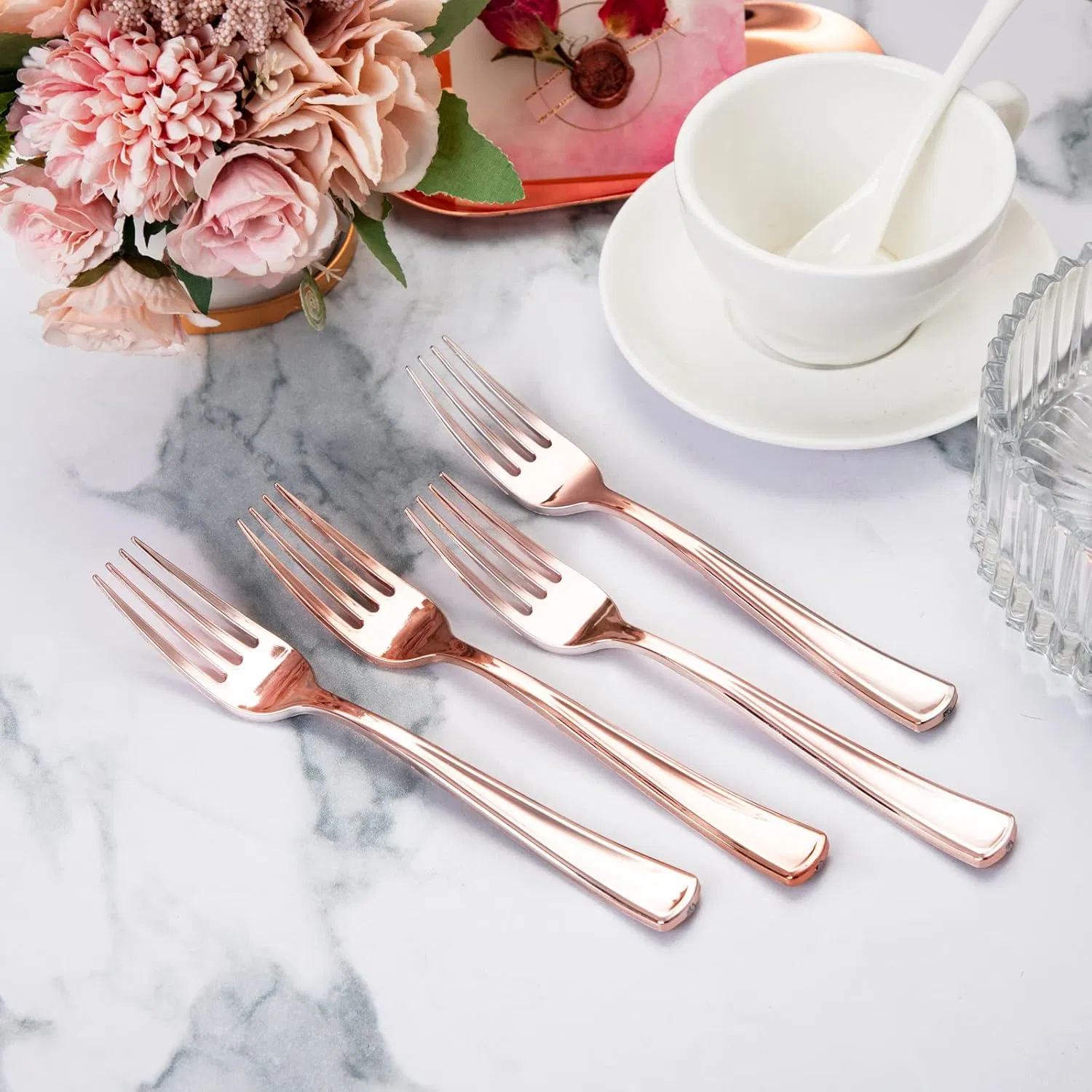 Rose Gold Disposable Forks 7.4 Inch Heavy Duty Plastic Rose Gold Silverware for Catering, Parties, Dinners, Weddings & Mother's Day