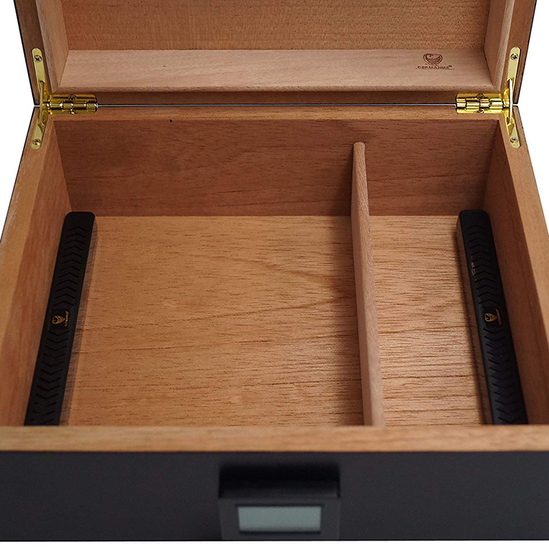 Wooden Luxury Cigar Humidor with Humidifier and Hygrometer / Two Layers