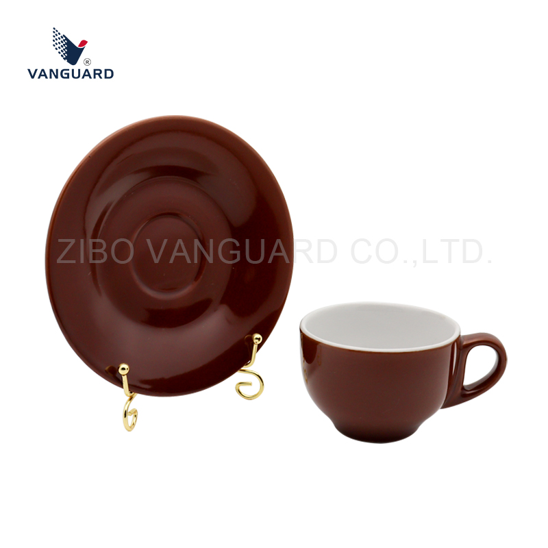 Набор керамических чашек с блюдцами, 160 мл