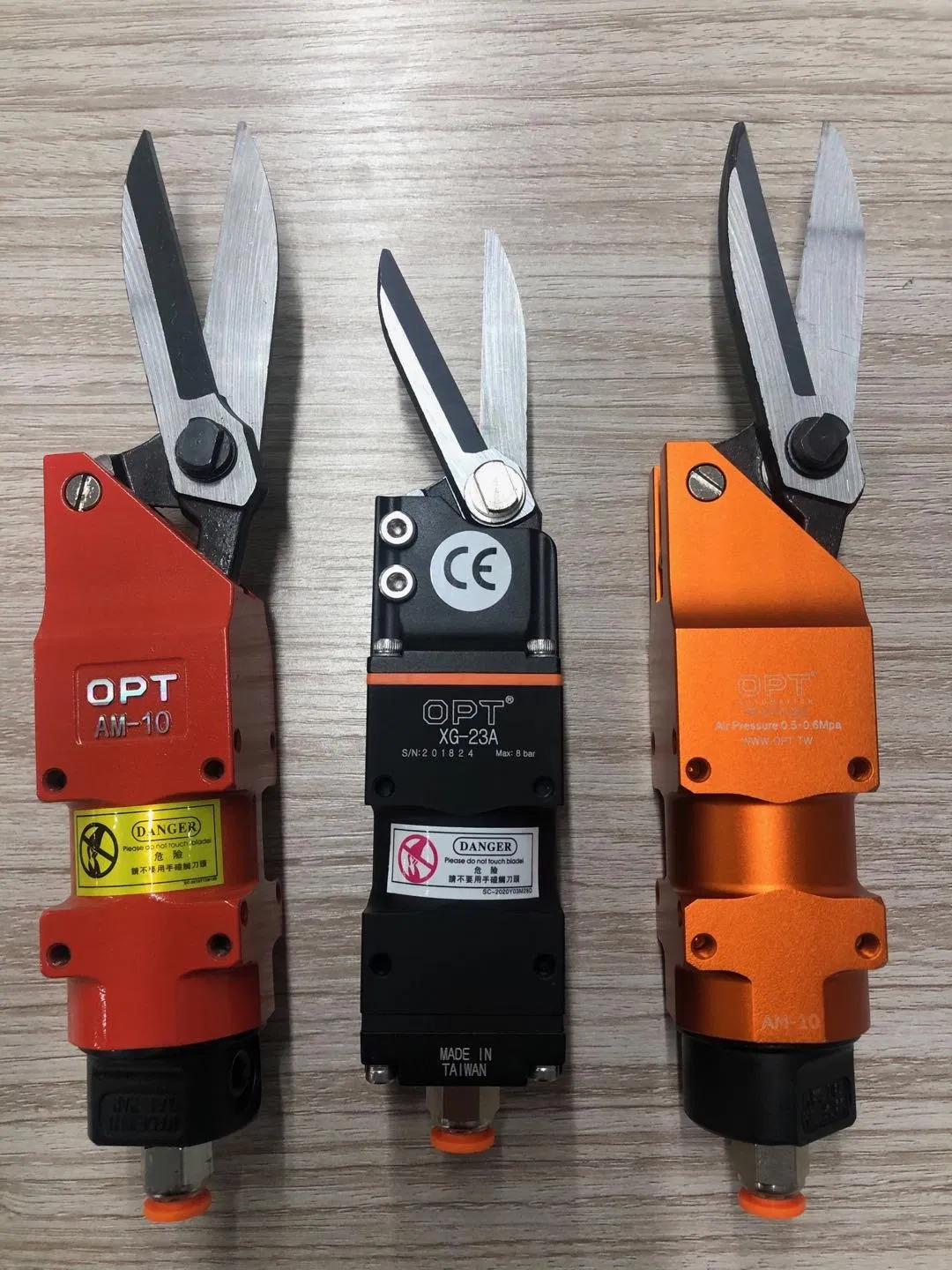 Пневматические ножницы AM-10 для резки тканей и резинок