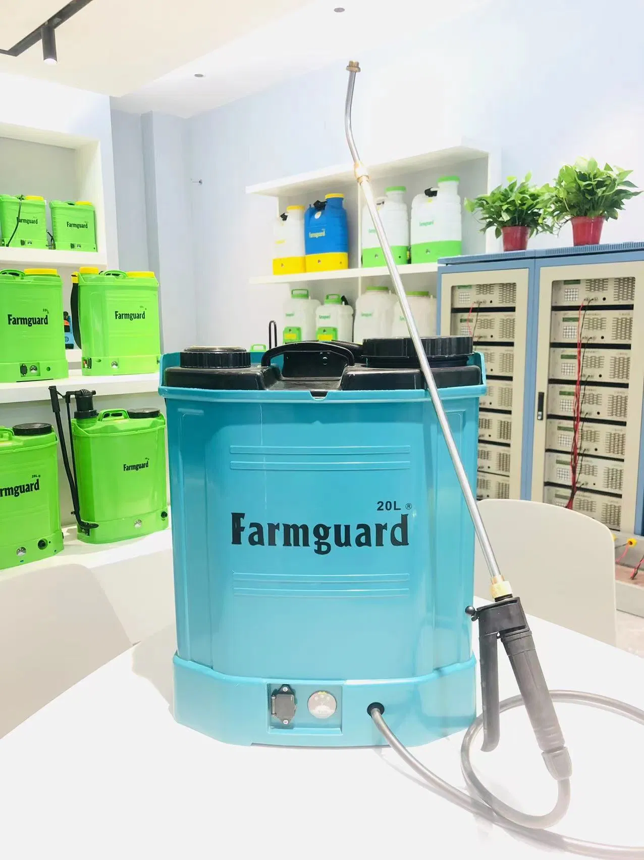 16L Rechargeable Battery Sprayer Backpack Knapsack Farmer Electric Sprayer