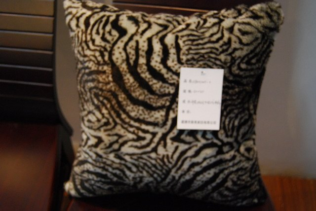 100% Polyester Sofa Cushion Cover for Home Decoration