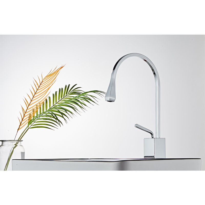 SS304 Hot Selling Basin Faucet for Bathroom