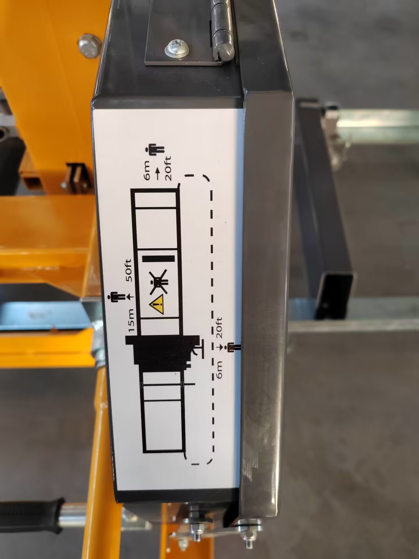 Ленточная пила по дереву горизонтальная для деревообработки