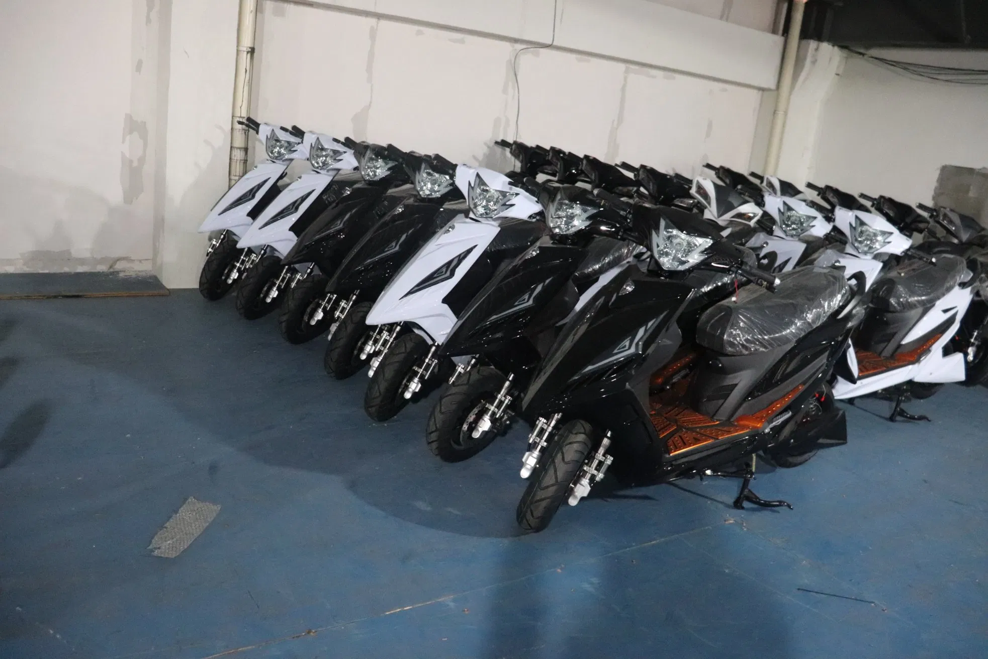 Engtian Electric Scooters New Fashion Adult Mobility Max Speed 45 Motorcycles High Quality Low Price