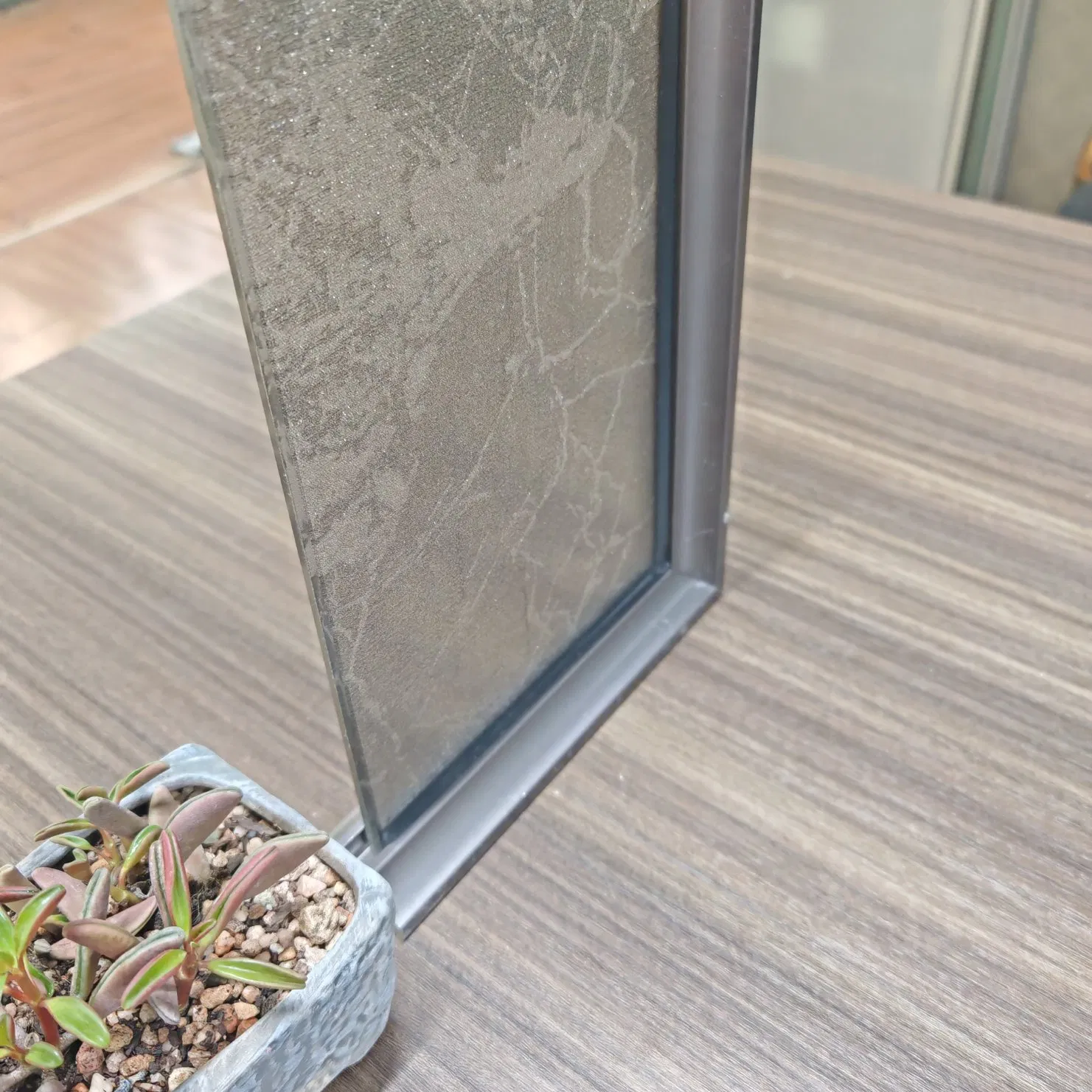 Custom Size Patterned Deformation-Resistant Glass Laminated Glass